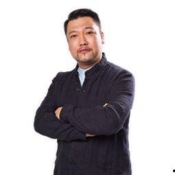 贾冰个人资料,喜剧界新星，幽默人生的多面手