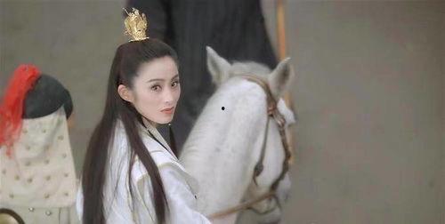 屠龙刀演员,揭秘演员阵容背后的精彩故事